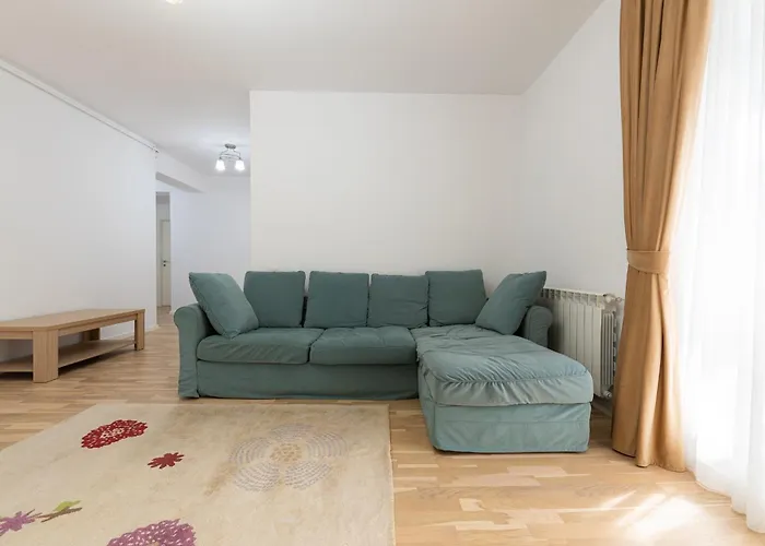 Apartment Ines - Modern 2br With Garden Views